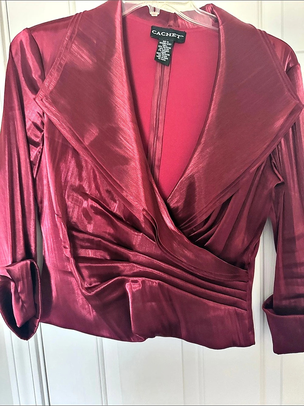 Cachet Satin-Look Wrap Blouse in Burgundy Size 14 Like New - Picture 4 of 9